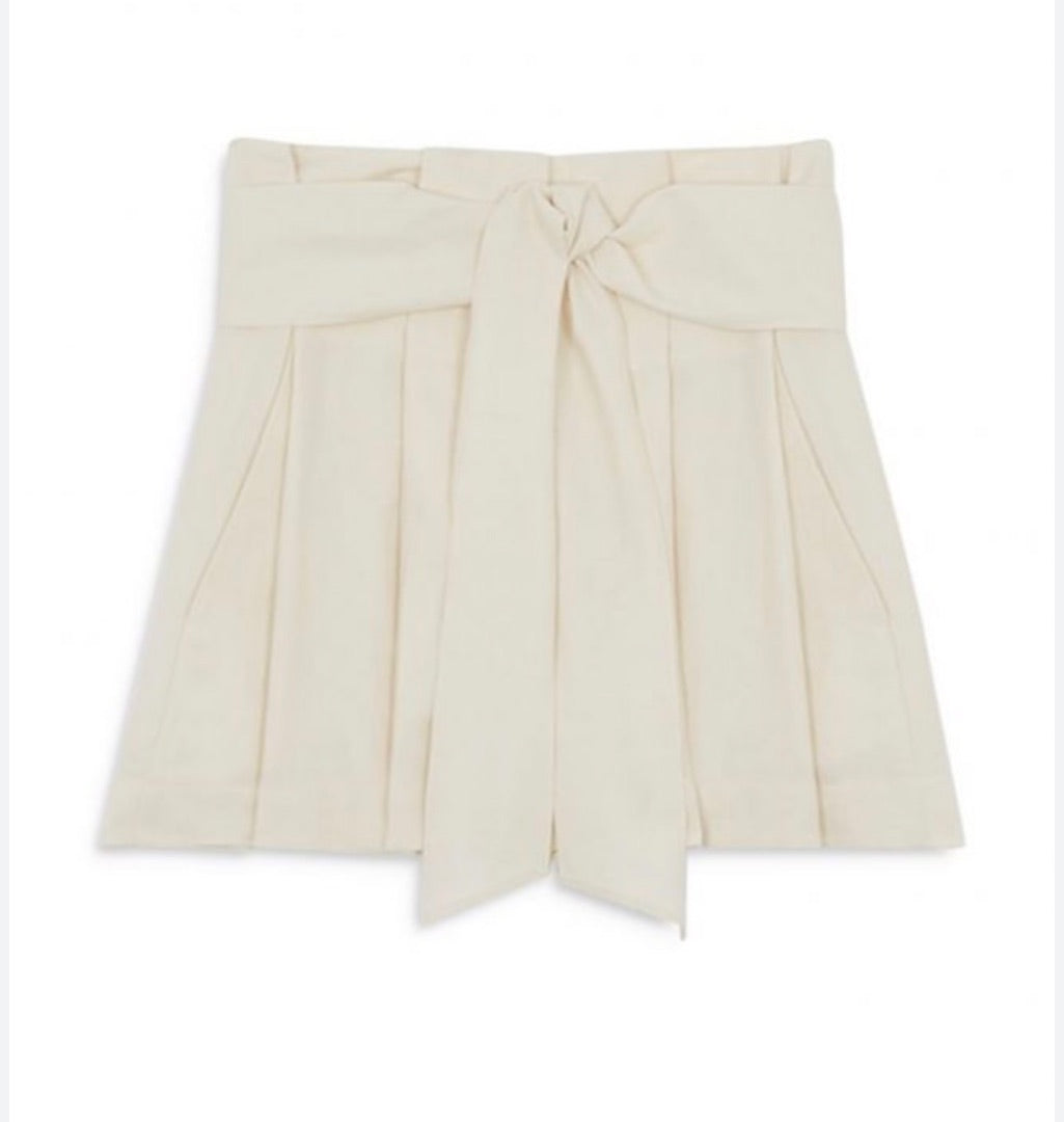 Vanessa Bruno Pleated Shorts with belt