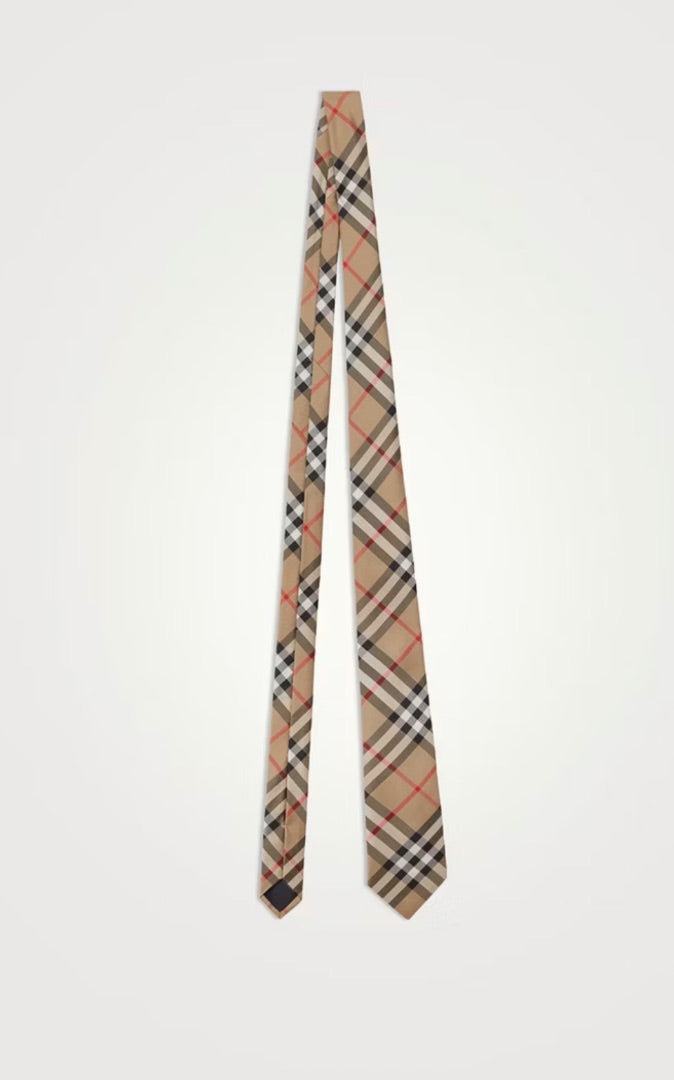 Burberry Silk Tie with classic print
