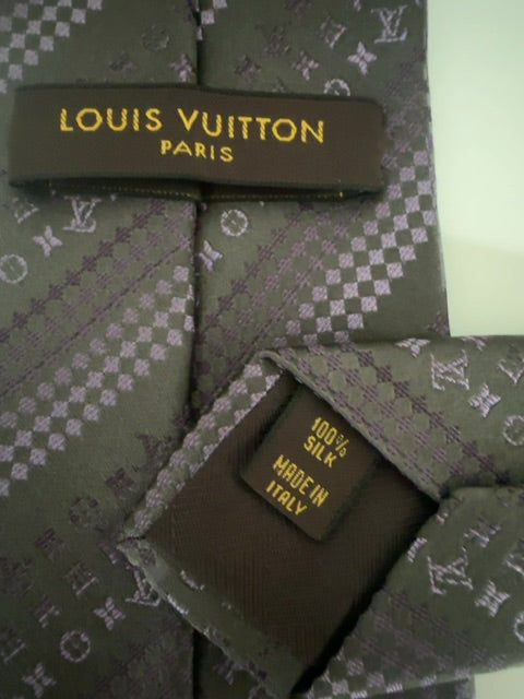 Louis Vuitton Silk tie