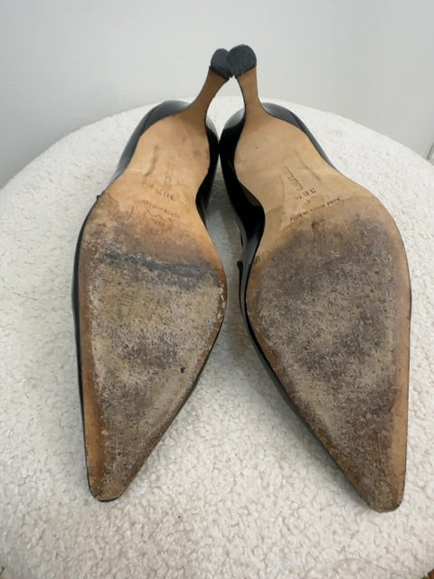 Manolo Blahnik Mary Jane point patent Heels