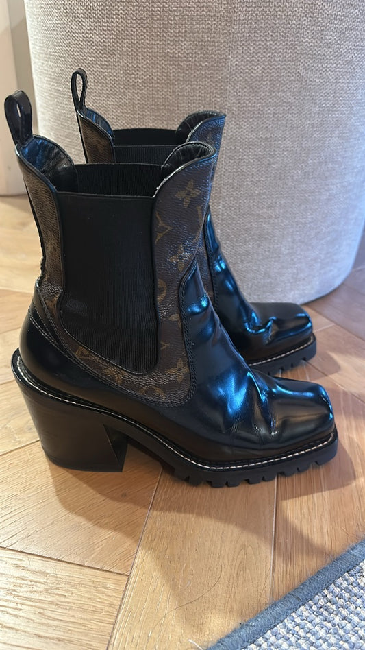 Louis Vuitton Boots