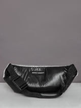 Perfect moment Purse