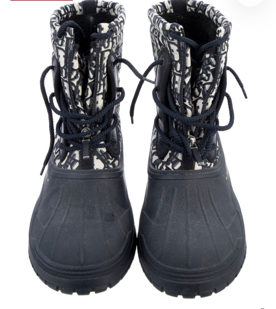 Christian Dior Logo Snow Boots