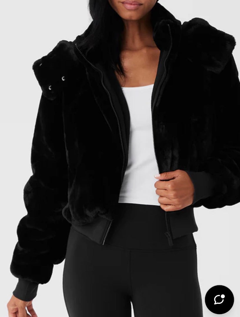 Alo FAUX FUR FOXY JACKET - BLACK