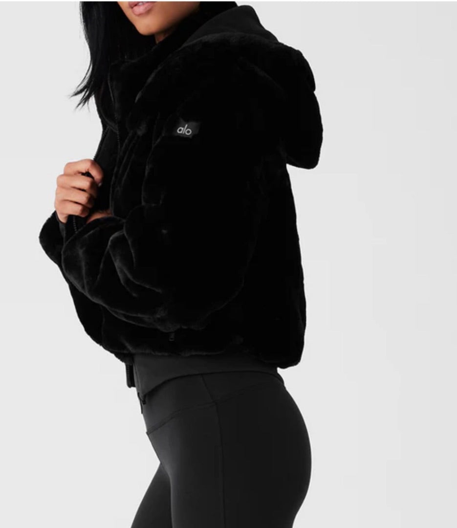 Alo FAUX FUR FOXY JACKET - BLACK