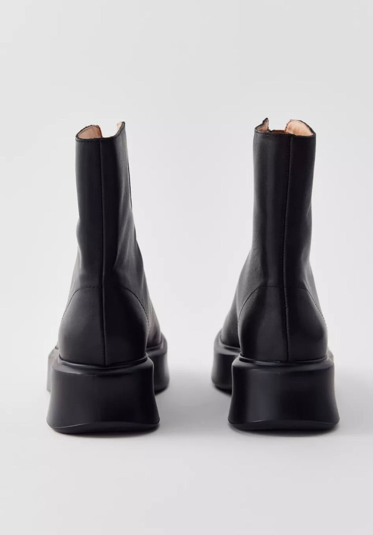 Steve Madden Boots