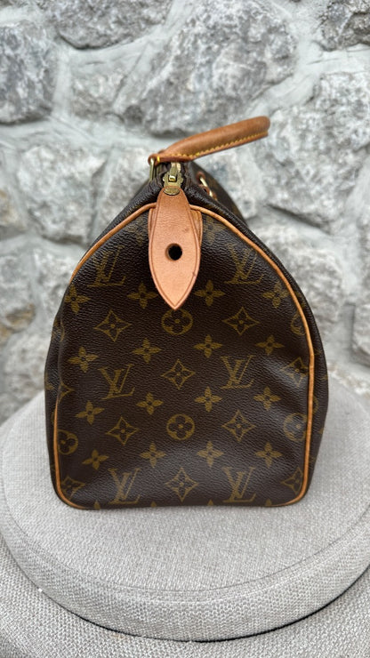 Louis Vuitton Speedy 30