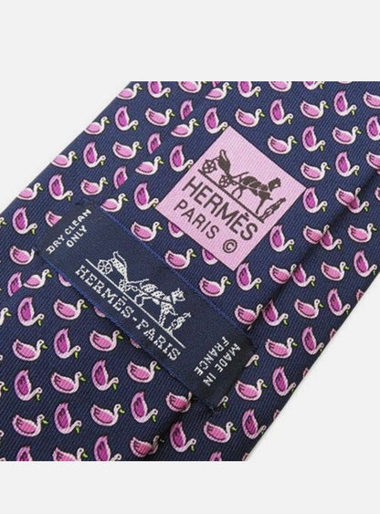 Tie with Ducks