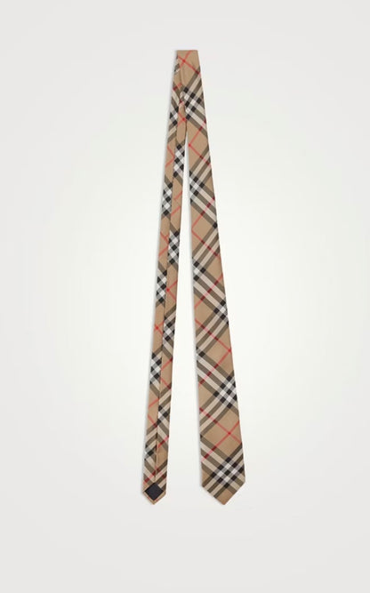Burberry Silk Tie with classic print