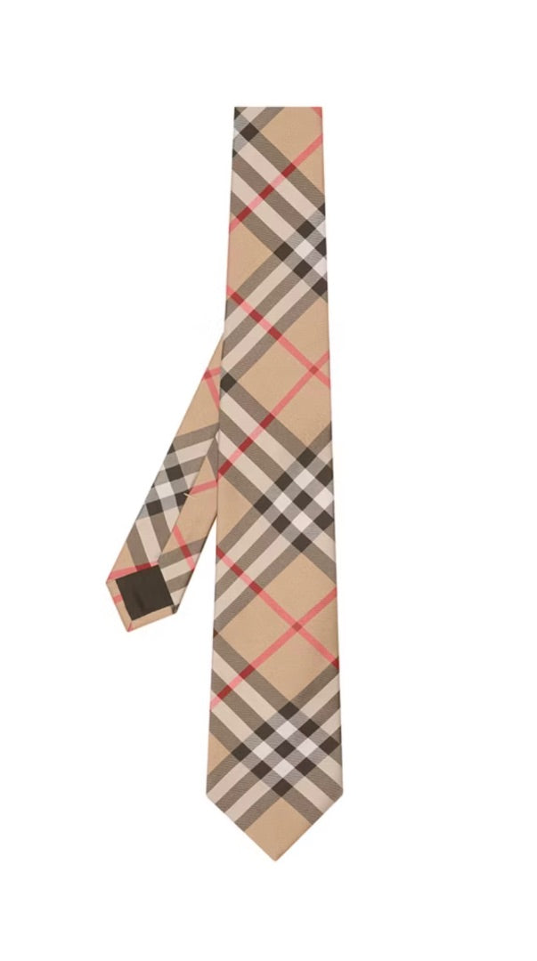 Burberry Silk Tie with classic print