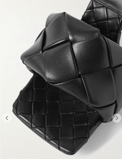 Bottega Veneta Lido intrecciato leather mules