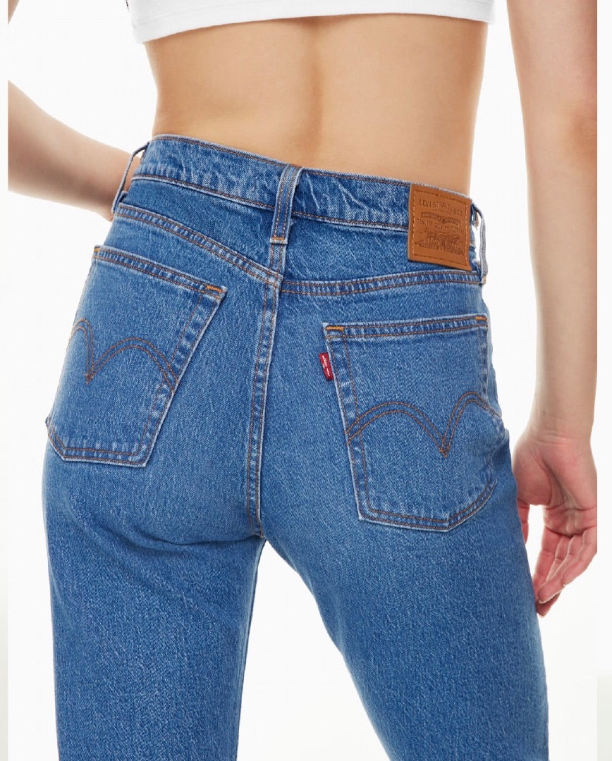 Levi’s Wedgie Straight Jeans