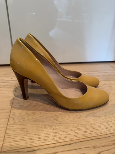 Ferragamo Heels