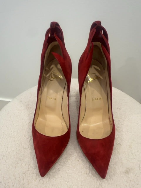 Louboutins Victorina Red Suede Flame