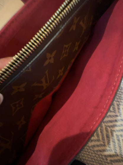 Louis Vuitton Purse -Monogram Flower Zipped Tote
