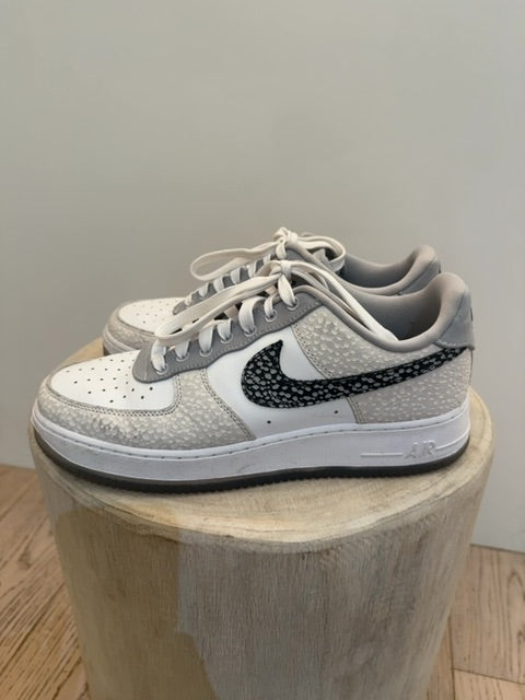 Nike Nike Air Force 1 Low sneakers featuring a textured "safari" or "elephant" print