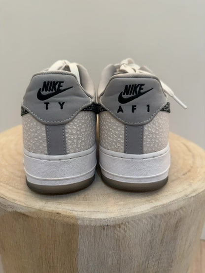 Nike Nike Air Force 1 Low sneakers featuring a textured "safari" or "elephant" print