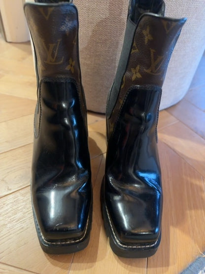 Louis Vuitton Boots