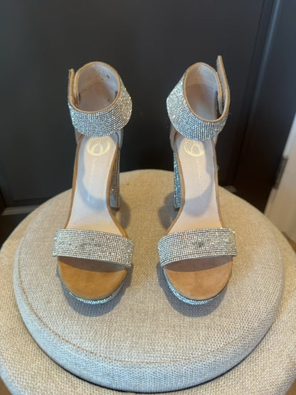 Wishbone Heels