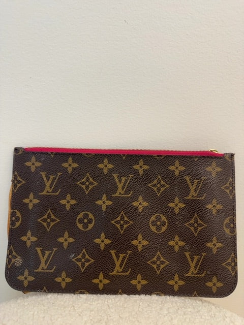 Louis Vuitton Pouchette Wristlet
