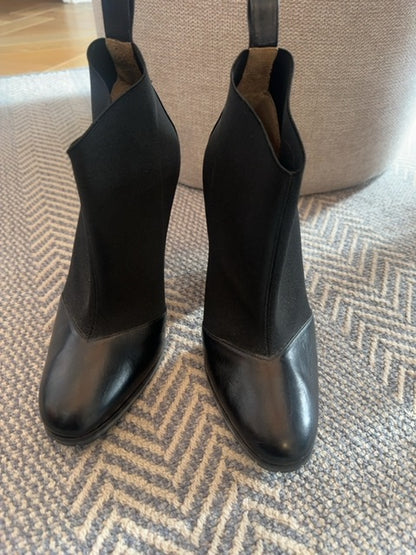 Armani Exchange Boots Leather Booties