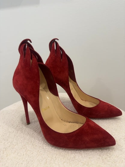 Louboutins Victorina Red Suede Flame