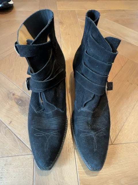 Toga Pulla Boots
