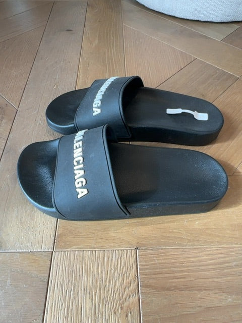 Balenciaga Slides
