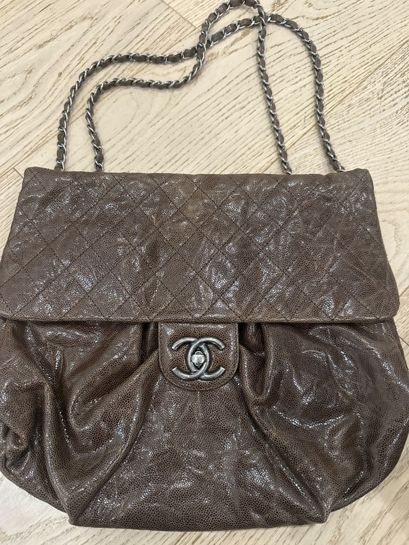 Chanel Glazed caviar leather Chanel Elastic Flap Bag