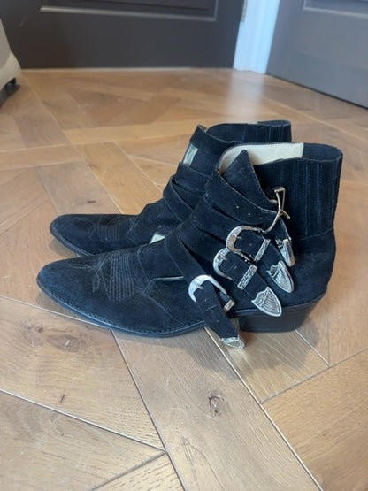 Toga Pulla Boots
