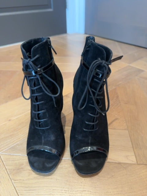 Saint Laurent Boots