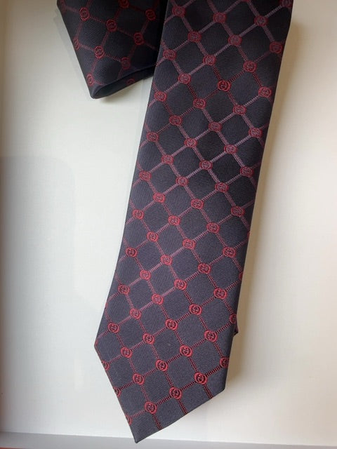 Gucci Silk tie with logo