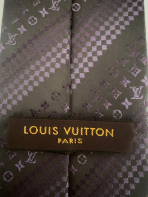 Louis Vuitton Silk tie