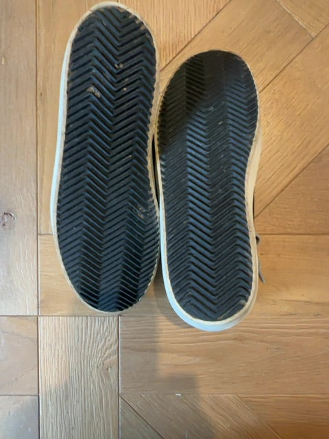 Golden Goose Sneakers
