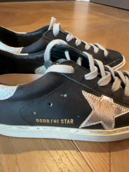 Golden Goose Sneakers