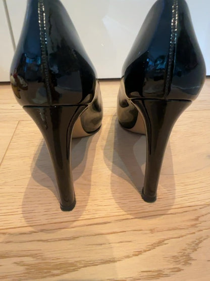 Ferragamo Patent Leather heels