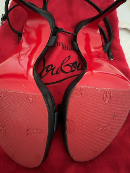 Louboutins Loubi Queen 100mm Heels